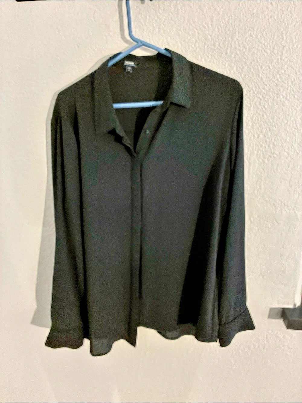 Express Relaxed Portofino Long Sleeve Blouse in Black Size XL